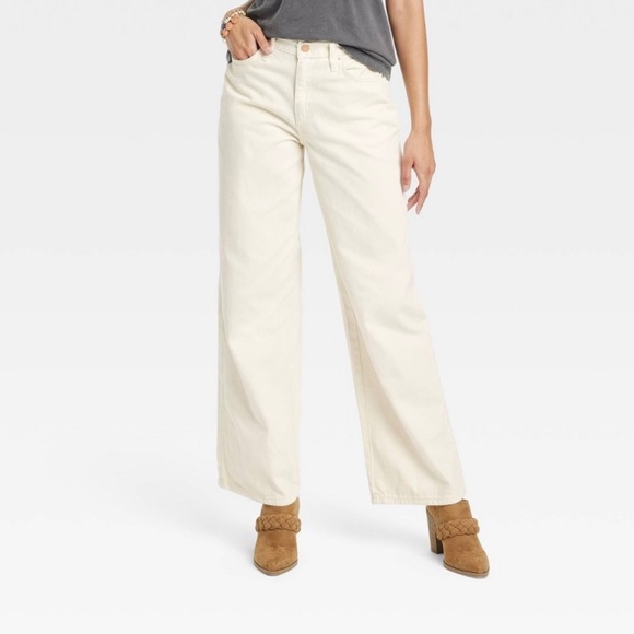 Universal Thread Denim - COPY - “Women’s High-Rise Wide Leg Jeans - Universal Thread Off-White Short” SI…